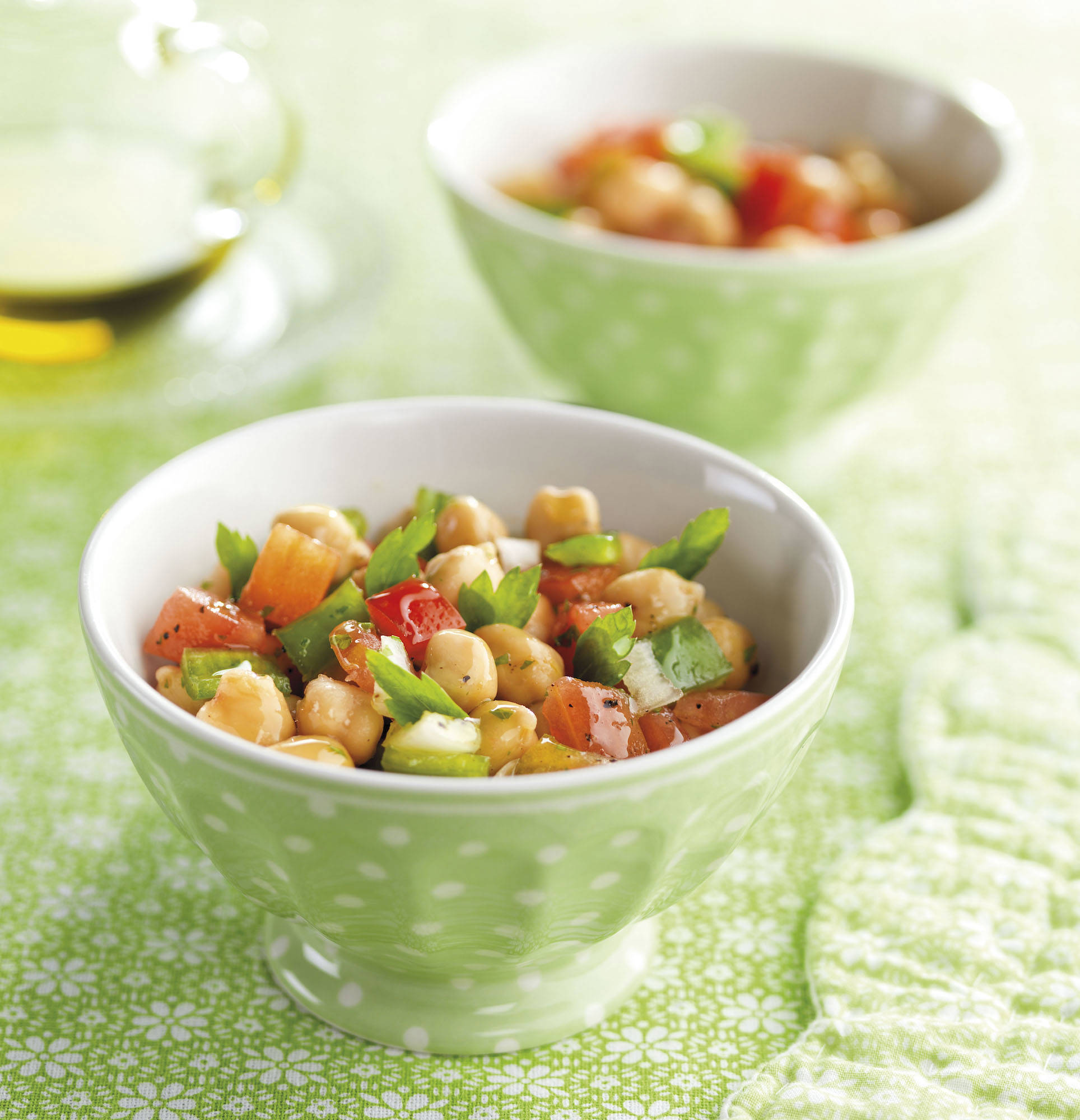 Ensalada de garbanzos fría.