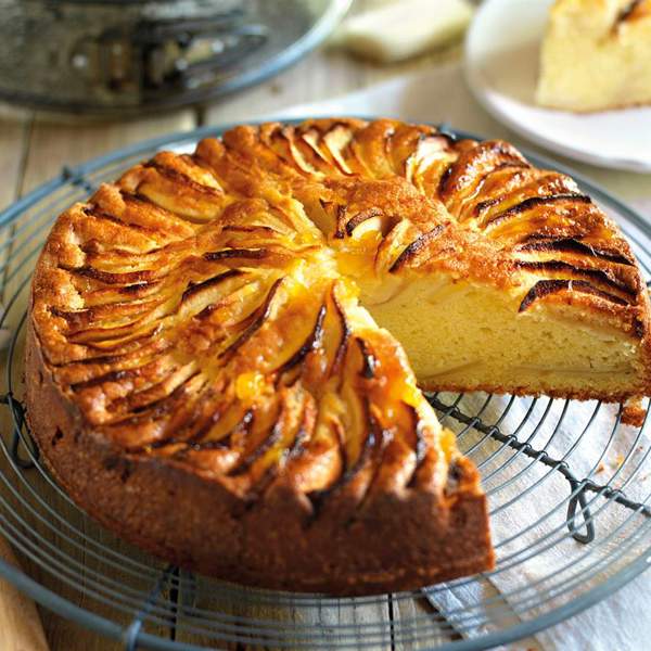 La receta de tarta de manzana más fácil del mundo: la fórmula de las tres tazas (la hemos probado y siempre queda deliciosa)